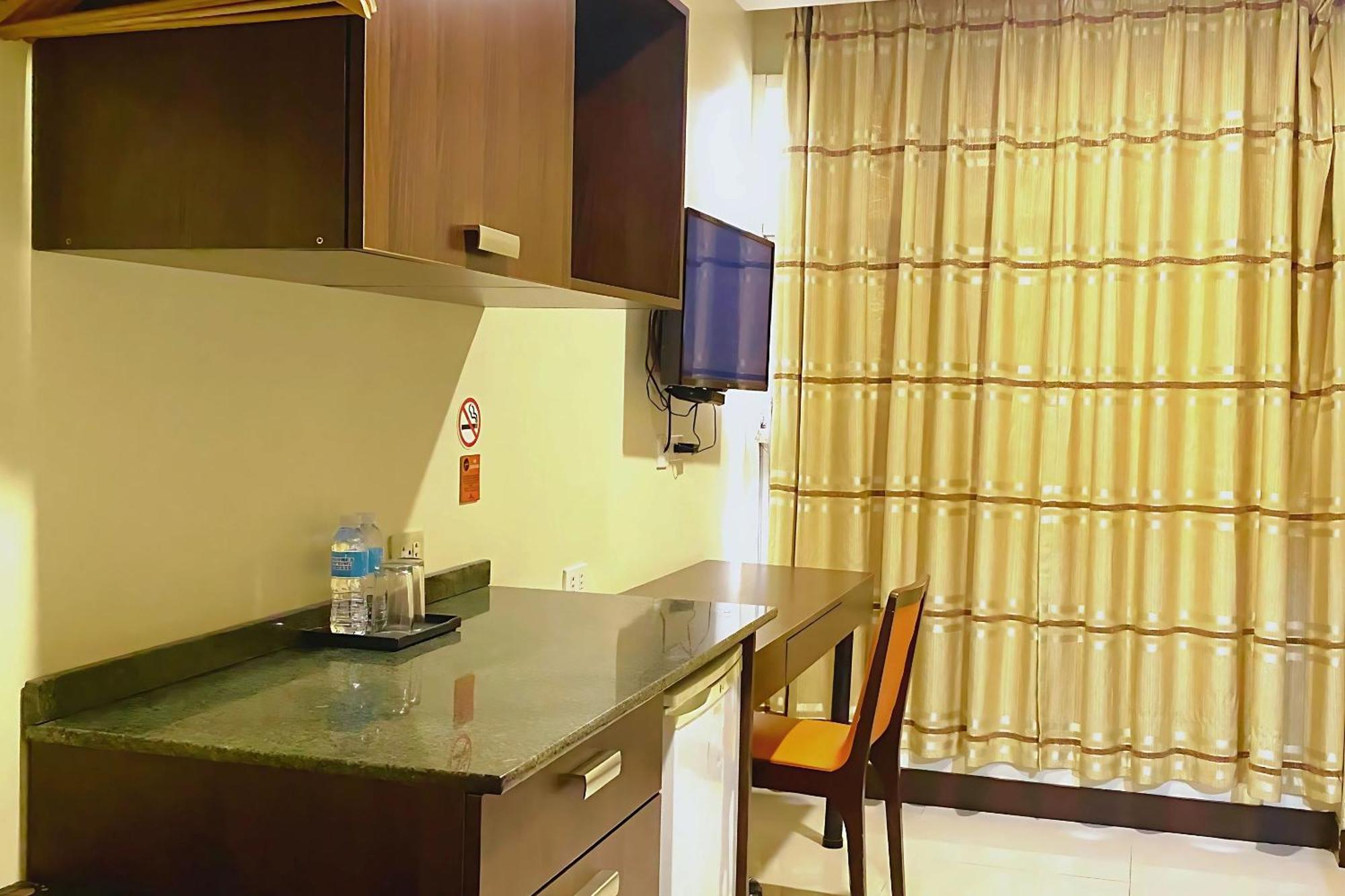 The Orchard Cebu Hotel & Suites Powered By Cocotel Exterior photo